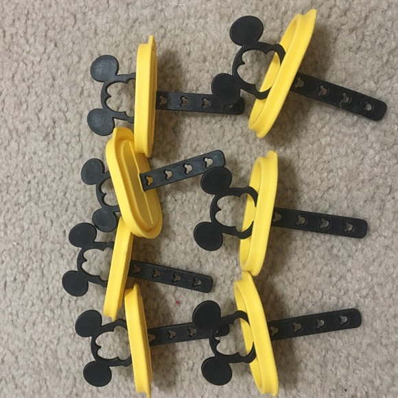 Tupperware Mickey Mouse ice pop set - Picture 4 of 4